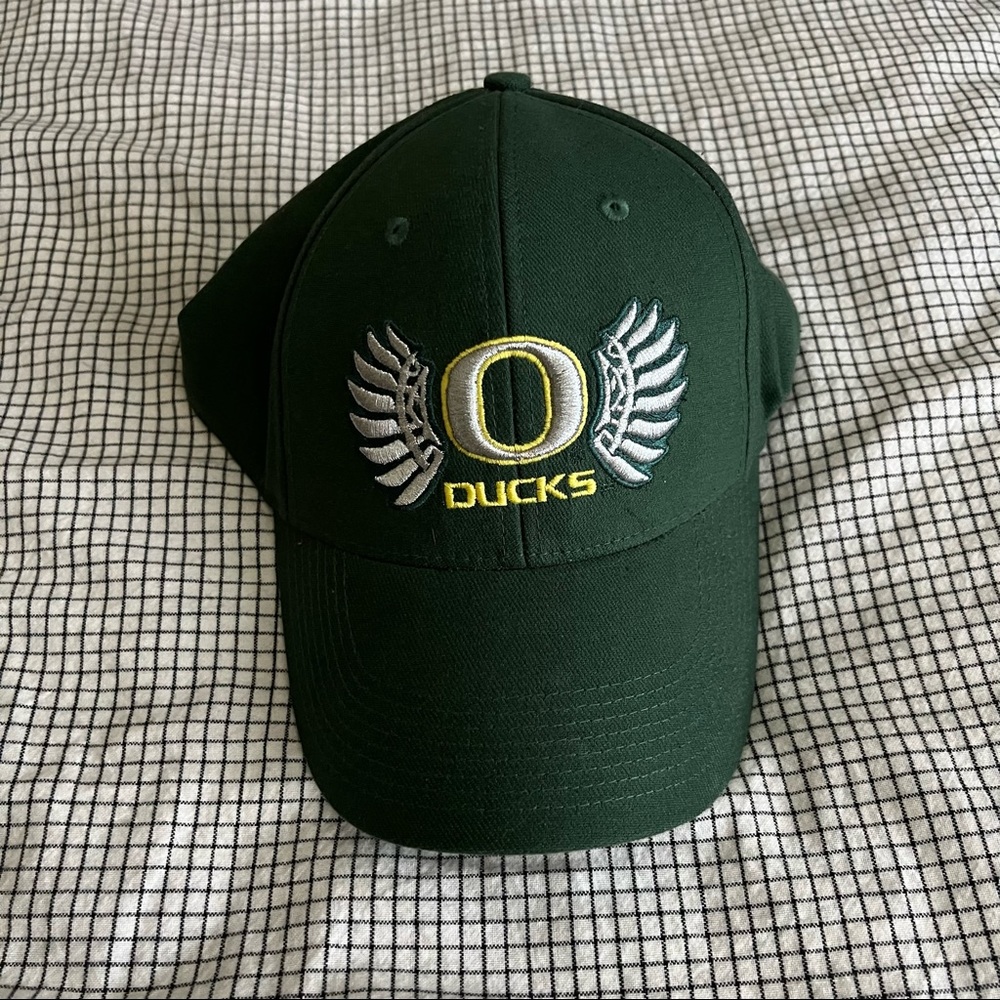 Like New Nike Oregon Ducks hat